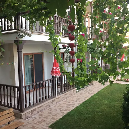 Gaye Apartmán *